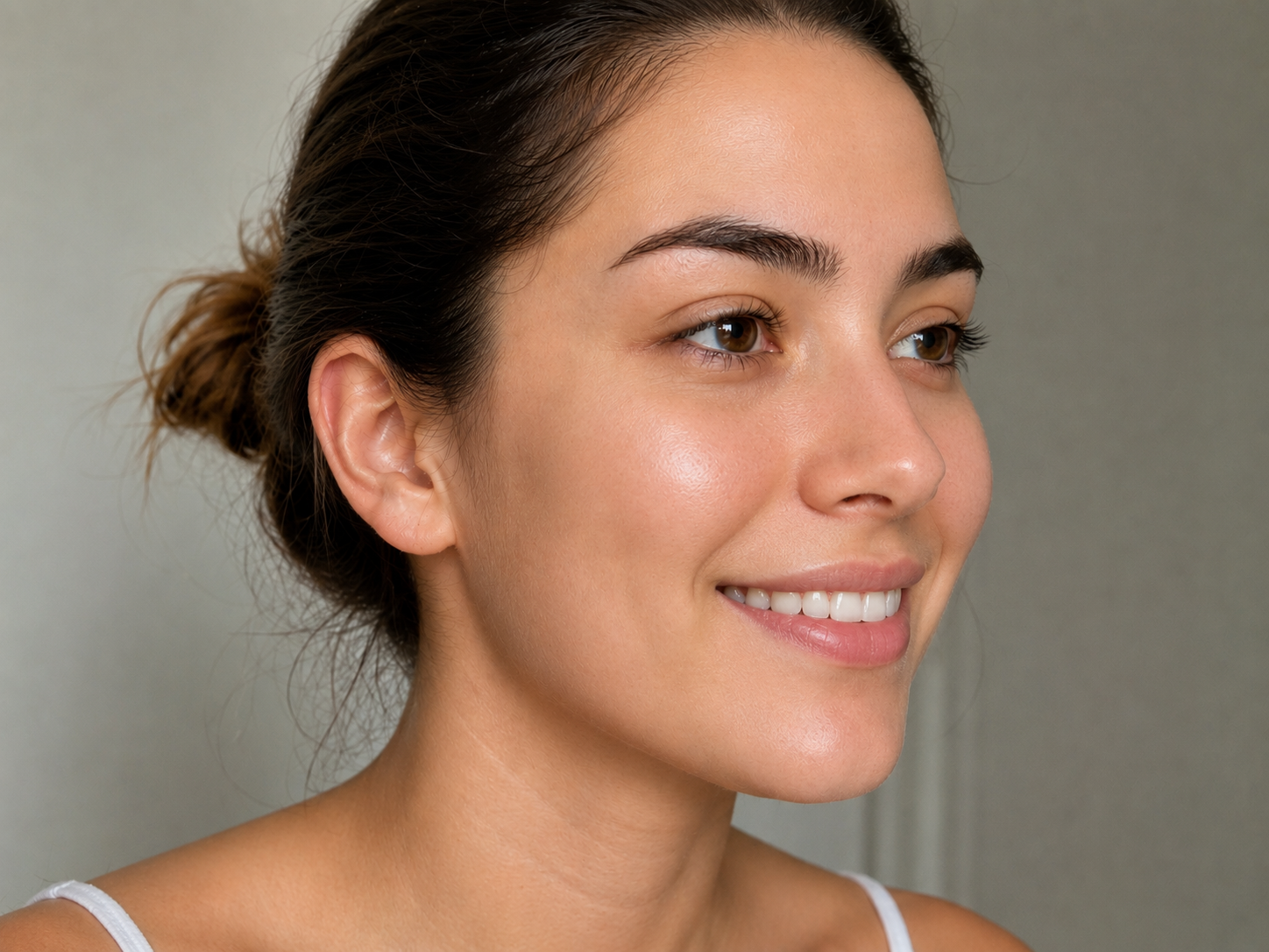 2. The Ultimate Morning Skincare Routine for Glowing Skin
